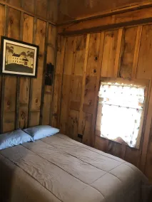 TUG HiLL Cabin on Twin Pond Farm - Image 3