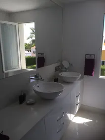Luxury detached villa with pool, hot tub & BBQ in Puerto Banus - Image 3