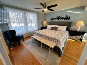 64J Stunning views, close to attractions! 20 min to Bretton Woods. Pool & gym passes! - Image 5