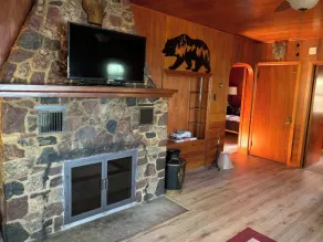 Gresham Shores - Big Dipper - PET FRIENDLY - Image 2