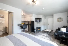 Ski-in/ski-out studio at Whitefish Mountain Resort w/gorgeous views & AC - Whitefish Mountain Escape - Image 3