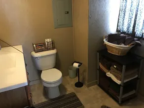 Cozy Country Tiny House - Image 2