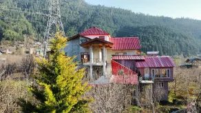 Luxury Stay in the Countryside of Himalayas - Image 4