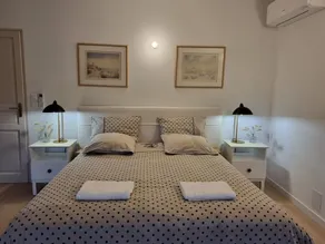 Gîte at the foot of the Dentelles de Montmirail, enchanting setting, relaxation. - Image 5