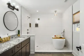 Stunning & Modern w Roman Bath, Fireplace, Firepit - Image 5
