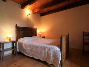 Charming Stone House with Terrace, Enclosed Garden, Near Medieval City - Image 3