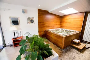 Chambres d'Hôtes et Suites à La Ferme de l'Oudon & SPA - Image 5