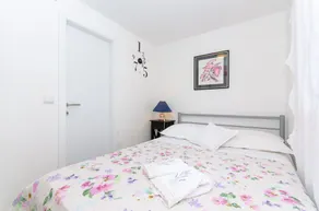 House Ara - Image 5