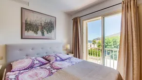 Maison de vacances de luxe avec vue sur la mer directement au-dessus de la plage de Cala Mesquida - Image 3
