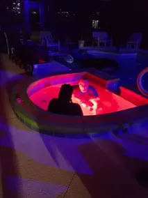 Tent Site on Tranquil Grounds. Indoor Inground Pool. - Image 4