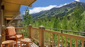 FOUR SEASONS Private Residence -- Ultimate Luxury Experience - Image 5