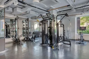 Quaint Union Square 1BR, Doorman + Gym, near NYU by Blueground - Image 2