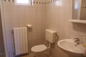 Apartment on the ground floor for 4-5 people with satellite TV - Image 3