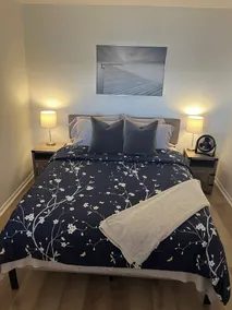 Cozy 2 bedroom water front cottage - Image 5