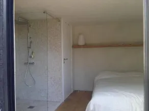 Lille bondegård i olivenlund med swimmingpool - Image 2