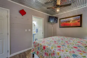 Kay's Cabin - Peaceful Acres - Image 4