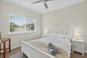 Surf Lovers - 28 Seagull Ave, Chiton - Image 5