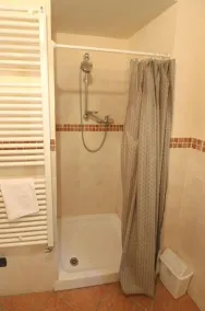 Panoramica villa con piscina privata e vasca idromassaggio, a 8 km da Arezzo. Un buon punto di parte - Image 3