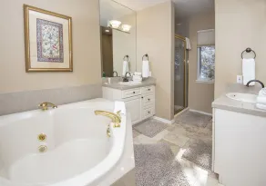 5025 Main Gore Place Condo - Image 2
