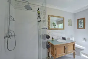Country House Retreat - Image 5