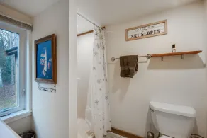 Killington Mountain Home! HotTub & 5 min to Skiing! 3 Bedroom Home by RedAwning - Image 4