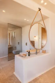 Breathtaking seaview and just 10 minutes away to Mykonos Town Center!!!<br> - Image 3