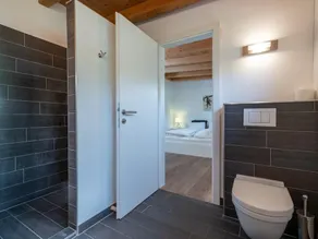 Luxury chalet within walking distance of the centre - Image 5