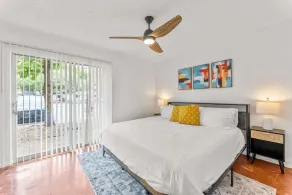 Prime Soco Airy 1BR King Suite w Pool Parking - Image 4