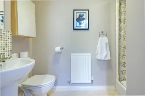 Broughton House • Close to Shops • Free Parking • Garden • Fast WIFi • Smart TV • Yoko Property - Image 3
