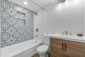 Stunning 2 Bedroom / 2 Bath! - Image 3