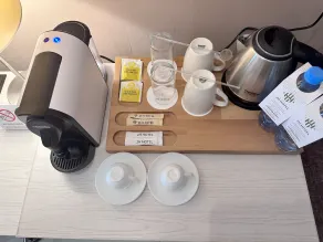 2H Hotel - Image 4