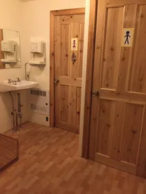 Alpine Lodge - Hostel - Image 2