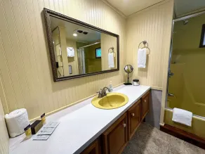 26CM - private camp in Bretton Woods, wifi, AC, private yard with great views! - Image 4
