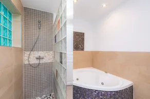 Maison de vacances \"Sa Gola\" avec piscine privée, terrasse, vue sur les montagnes et Wi-Fi - Image 4