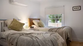 Readers Rest - Image 5
