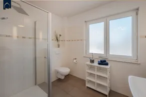 Apartamento confortável e aconchegante em Wolgastsee com Wi-Fi e lareira. - Image 3