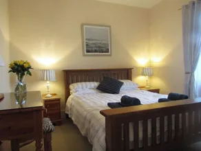 Auld Schoolhouse Sleeps 8 (3 Bedroom) - Image 3