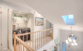 Modern, Spacious, Pet-Friendly Cape Mackie! - Image 2