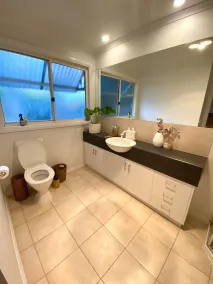 Ocean Grove Coastal Getaway, whole family house - Image 3