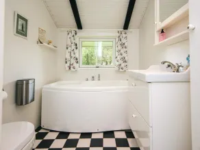 5 Person Holiday Home in Blavand-by Traum - Image 4