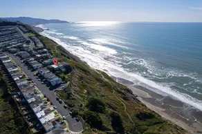 30 - Gem by the sea none-obstructive ocean view - Image 4