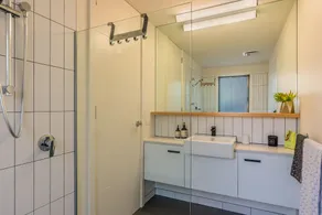 Luxe Townhouse - WiFi included - Image 4