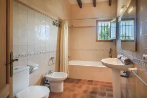 Finca med stor have - Image 2