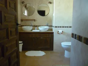 Spacious Seville Cortijo with large private pool set in orange groves free wifi - Image 3