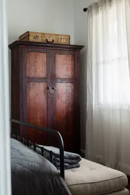 Luxe Historic River Port Stay - Pay 2, Stay 3* - Image 5