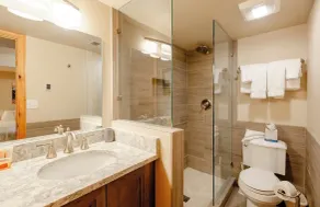 Village Point 101 - Image 4