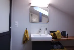 Gran casa tipo cabaña, baño nórdico de leña con vista a Montcuq - Image 5