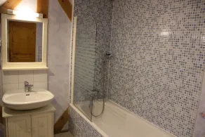 Double duplex near Colmar Markets - Image 2