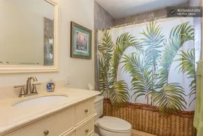 Maison de ville Directement Oceanfront 2BR / 2BA avec piscine et courts de tennis - Image 2