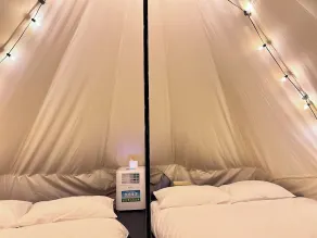 Touching camping - Image 3